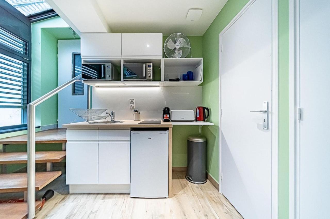 Sleep And Go - Cozy 9 People - Oullins Apartment Bagian luar foto